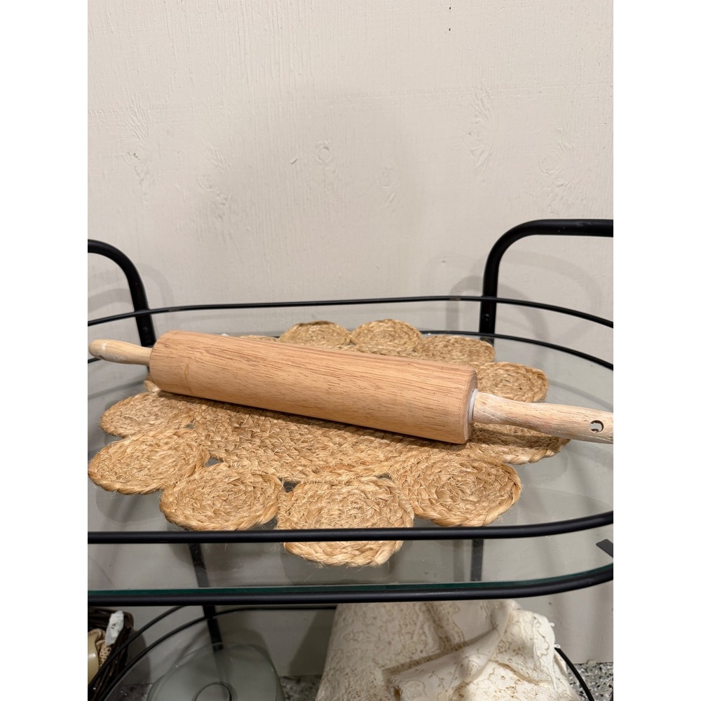 Vintage Style Wooden Rolling Pin 17.5 Inch Natural Hardwood Kitchen Tool